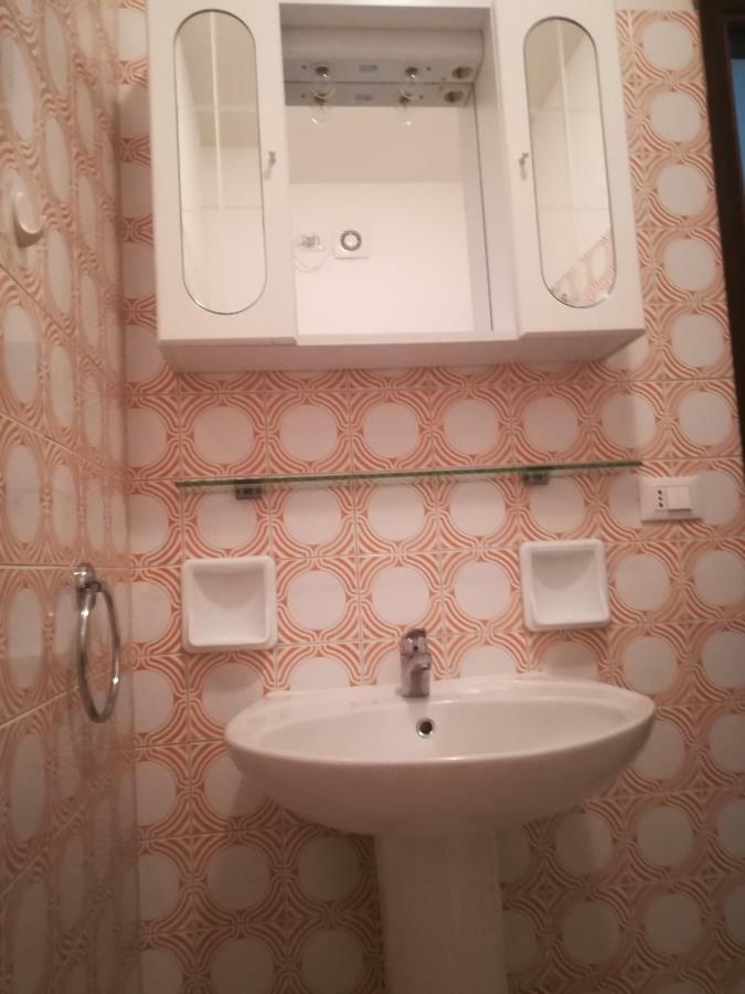 شقة بسكييرا ديل غاردا  في La Madonnina Vacation Flats المظهر الخارجي الصورة